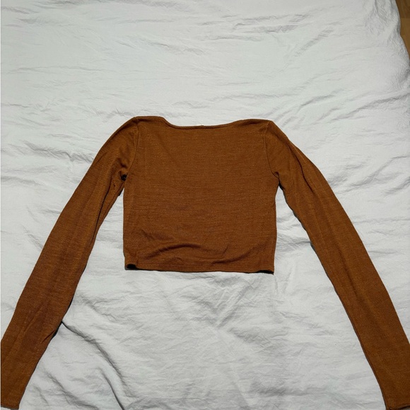 Wilfred Chestnut Ruched Crop Top - Picture 2 of 3